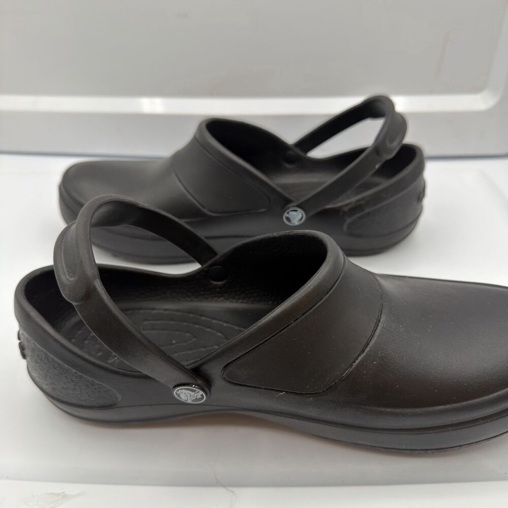 Crocs Clogs Women's Sz 9  Slip Resistant Sole Black Work Mercy Nurse Chef Clog